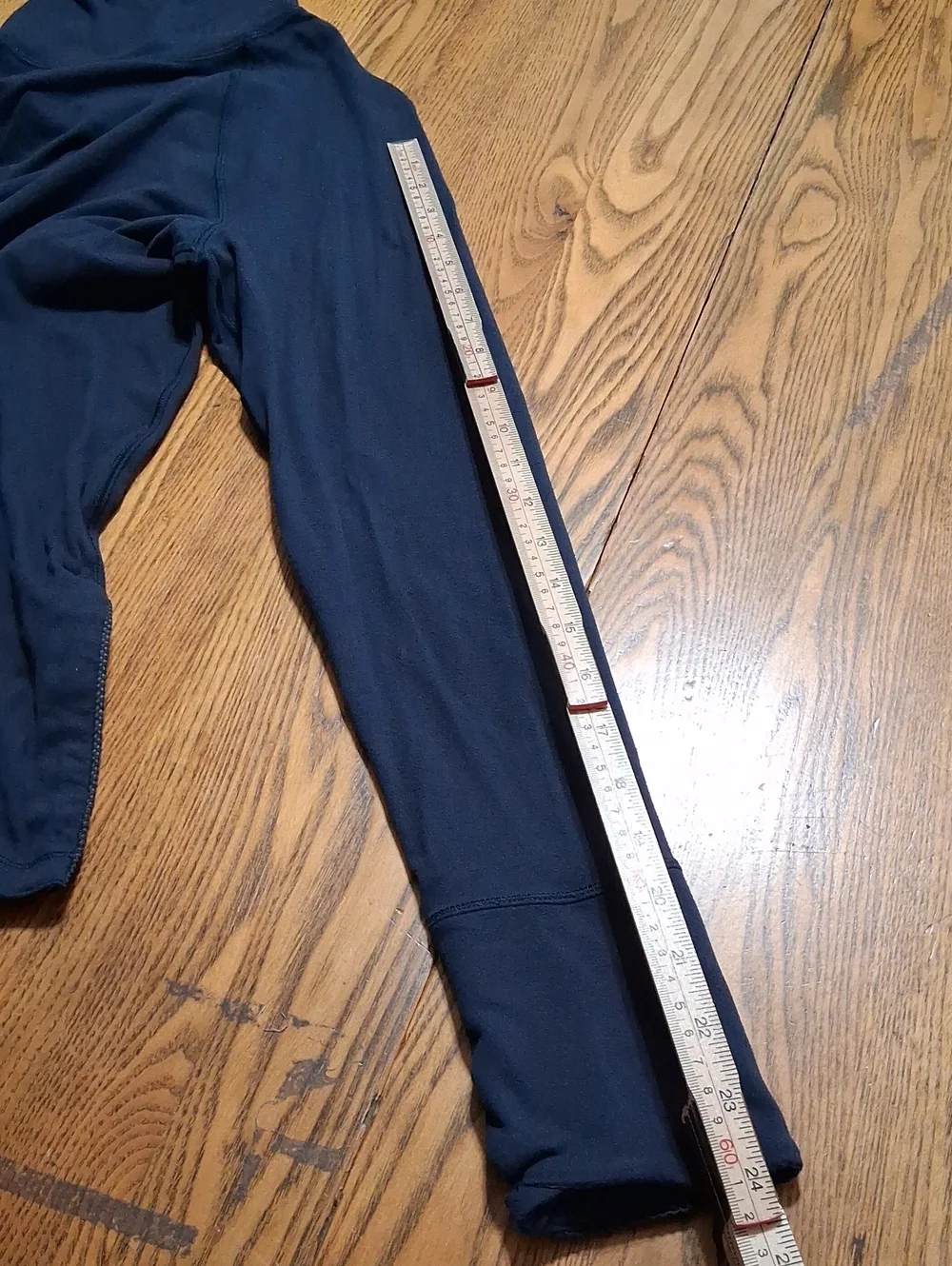 LULULEMON TURTLENECK Womens LARGE ?? NAVY BLUE Used Shirt Top Athleticwear